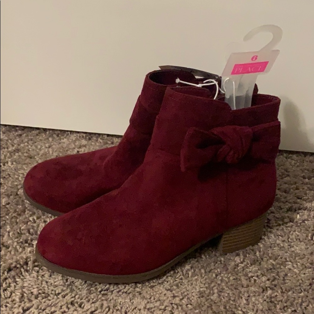Brand New Burgundy Knot Booties